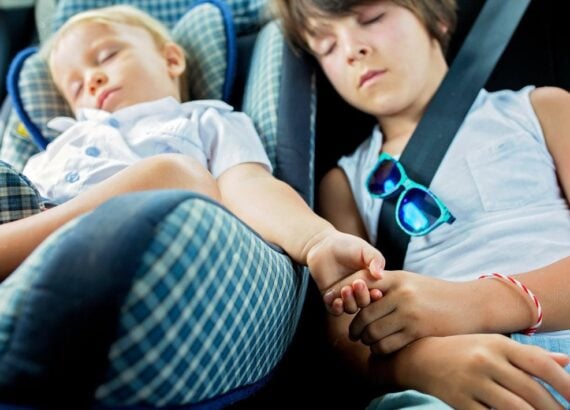 Comment endormir bébé en voiture ?