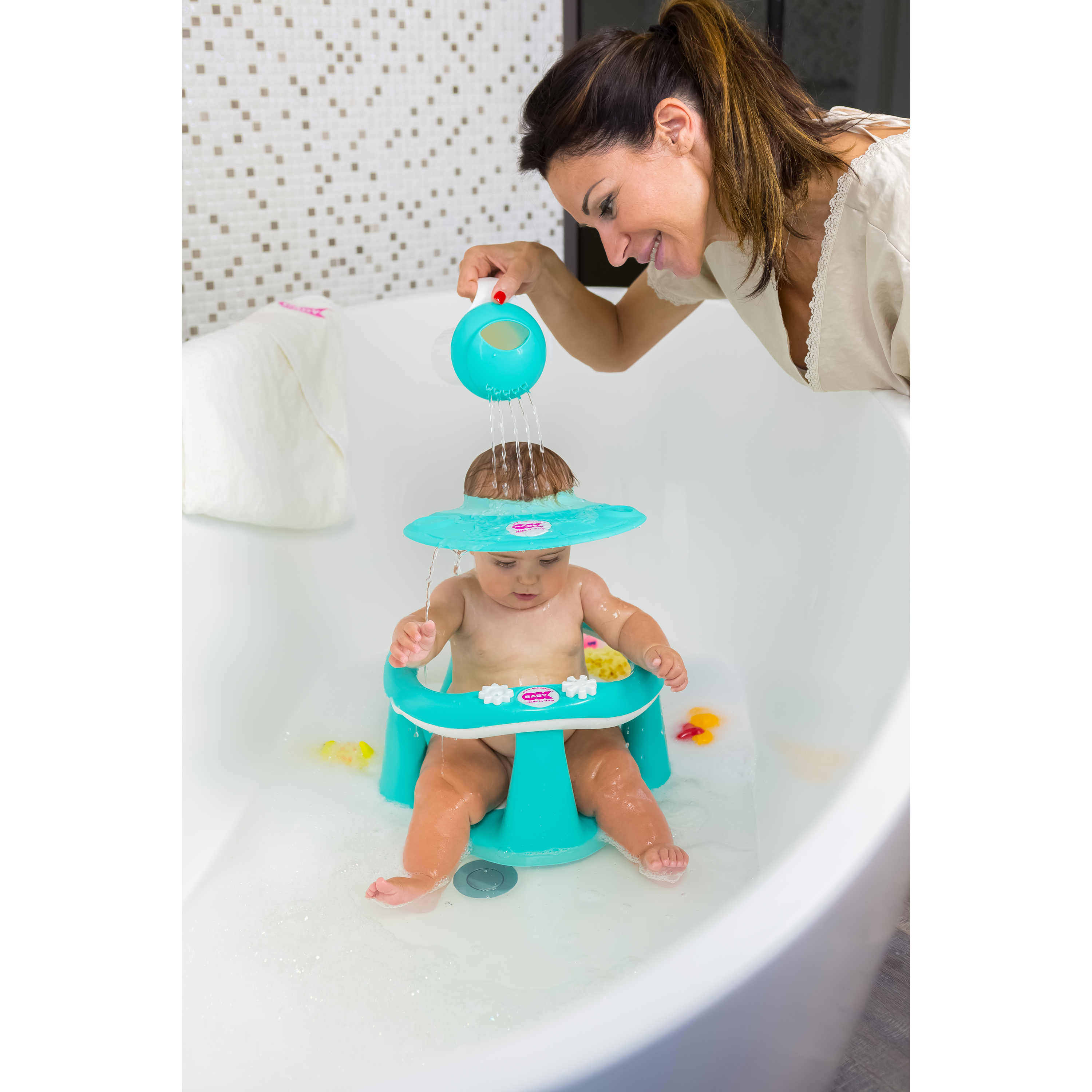 Visiere De Bain Hippo Vert De Ok Baby Accessoires De Bain Aubert