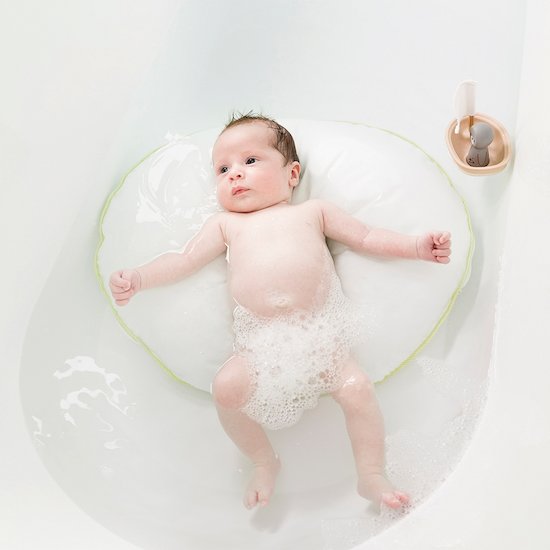 Coussin de bain bébé blanc