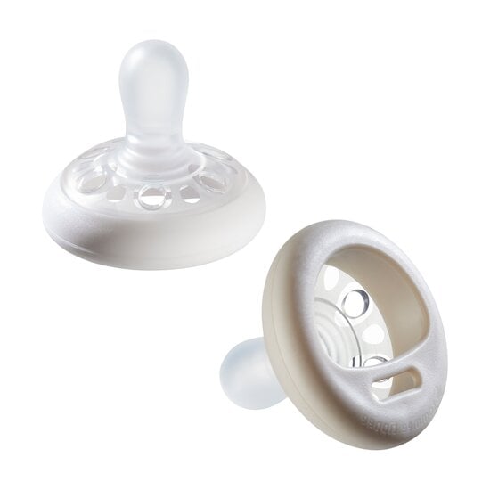 Tétines Closer to Nature forme naturelle Jour 0-6 mois de Tommee Tippee