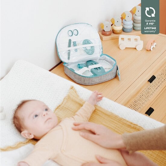 La toilette et soin de bébé : baignoire, accessoires, jouet : Aubert